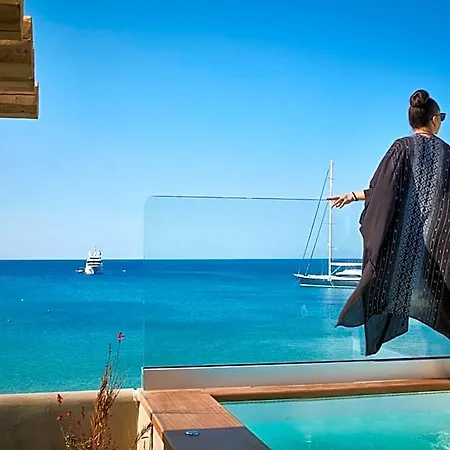 Отель Mykonos Kosmoplaz 4*