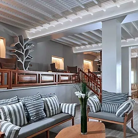 Отель Mykonos Kosmoplaz 4*